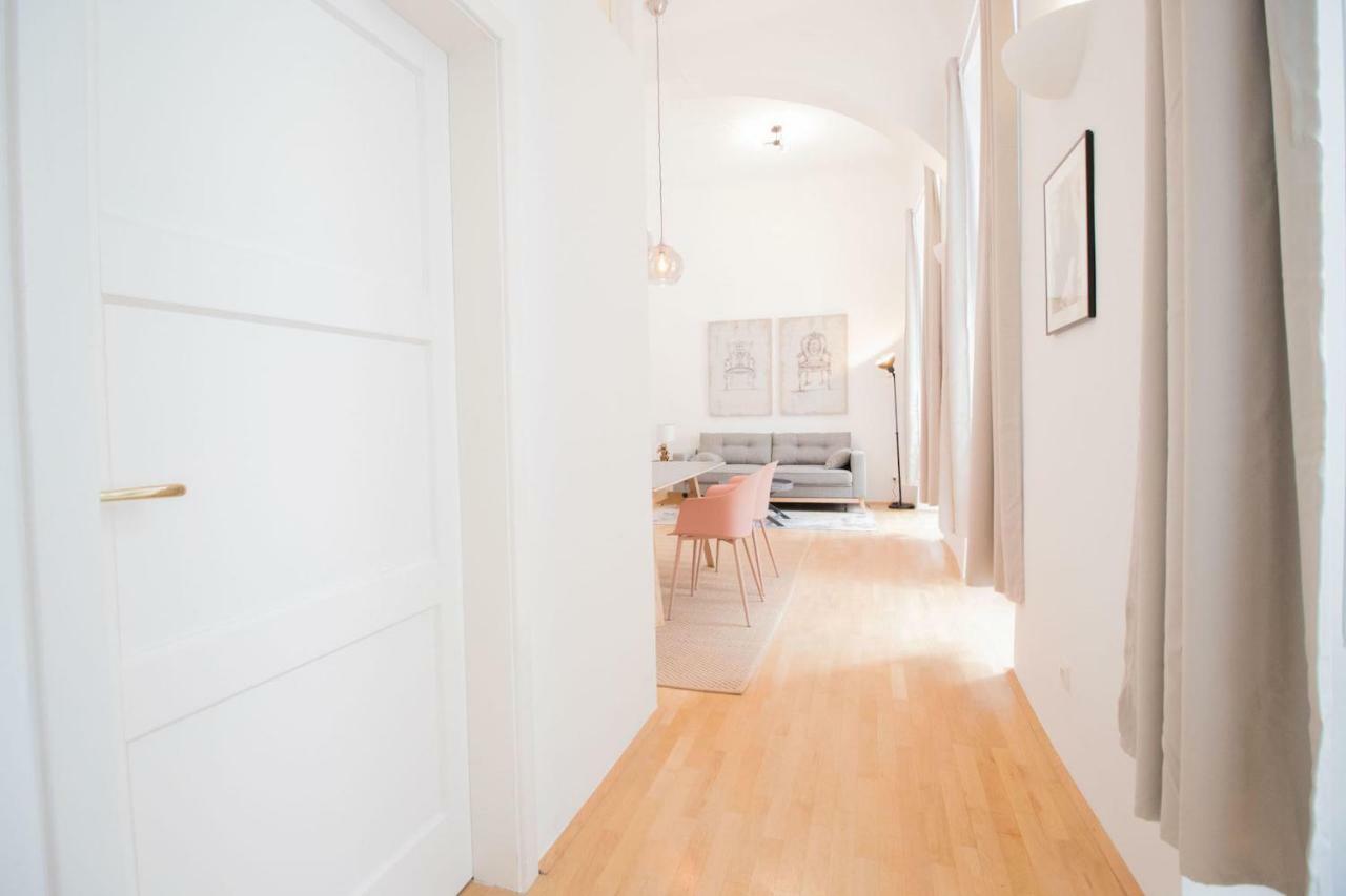 Heymi Apartments Hoher Markt Вена Экстерьер фото